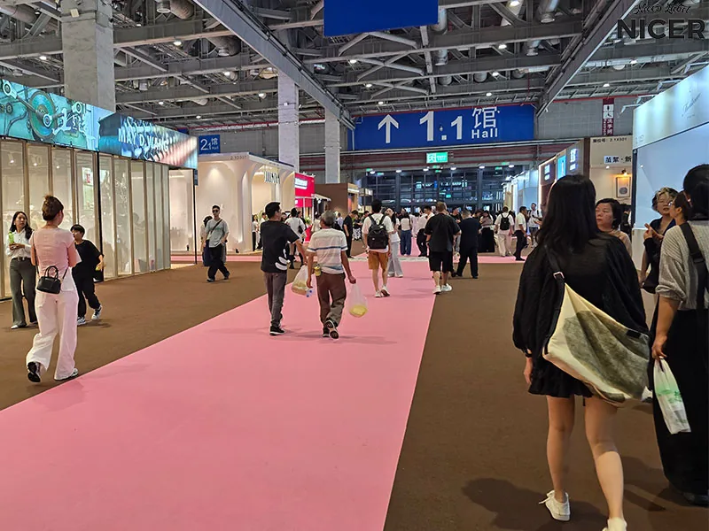 CHIC Autumn 2026 apparel trade show floor in Shanghai